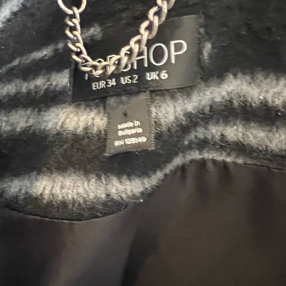 Topshop Wool-Blend Zebra Coat - Picture 9 of 10